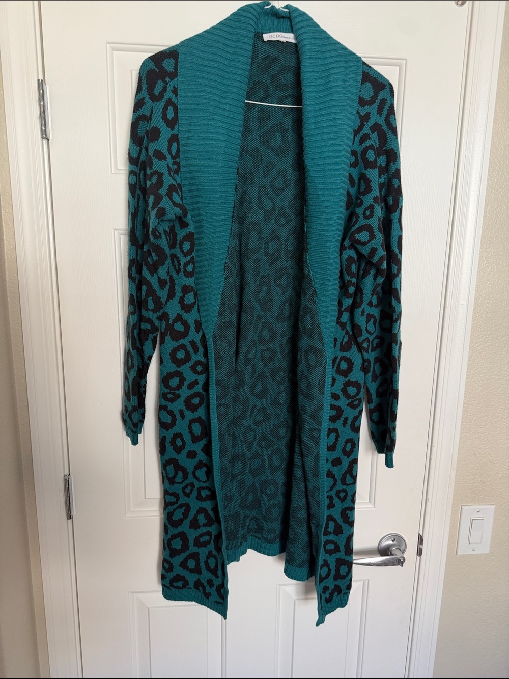 BCBGeneration Teal and Black Leopard Open-Front Cardigan, size XL, perfect!